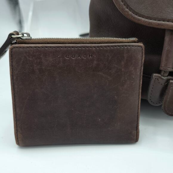 Coach 9960 Vintage Brown Leather Daypack Backpack Turn lock Drawstring & Wallet - Picture 13 of 16